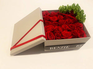 Red Roses Fresh Gift Box - Benzie Gifts